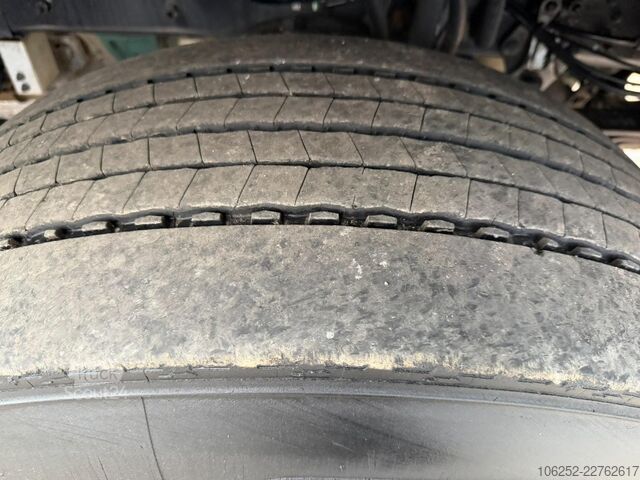 Lasteplattform Volvo FM 420 6x4 BAUSTOFF + KRAN PALFINGER PK18502 SH...
