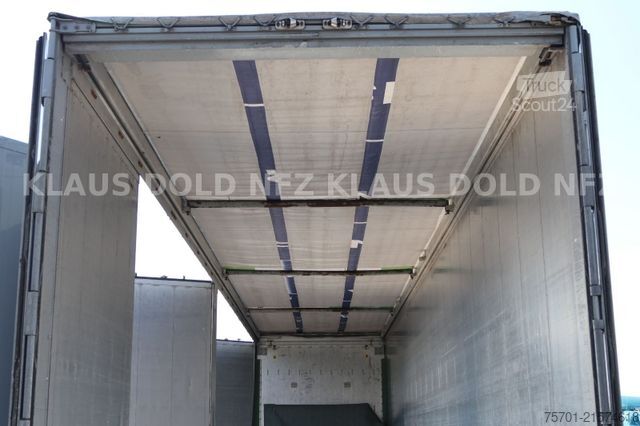 Semi-remorque fourgon SCHWARZMÜLLER Schubboden Seitliche Türen Liftachse Plane