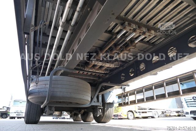 Semi-remorque fourgon SCHWARZMÜLLER Schubboden Seitliche Türen Liftachse Plane