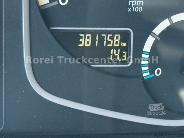 Kutu kamyonu MERCEDES-BENZ 1218L E6, Automatikgetriebe, Klima, LBW 1,5 To