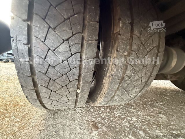 Kutu kamyonu MERCEDES-BENZ 1218L E6, Automatikgetriebe, Klima, LBW 1,5 To