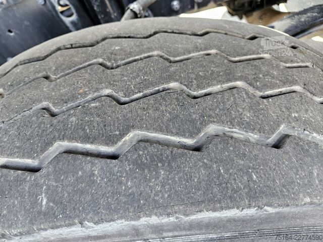 Betonomieszarka MAN TGS 32.420 8x4 BB