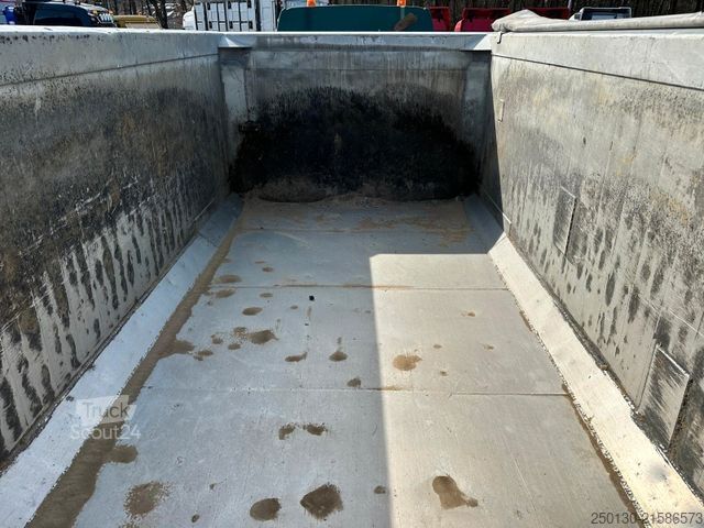 Polpriklopnik kiper LANGENDORF SKA 24/30 ALU-Thermomulde Kipper 25m³