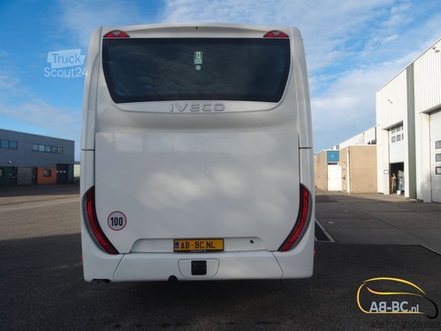 Motor coach IVECO Crossway 61 Sitze NEU 3 Stück auf Lager