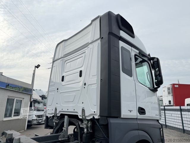 Vaihtolavakuorma-auto MERCEDES-BENZ Actros2540/6x2/Fahrschule/5-Sitze/großeAuswahl/