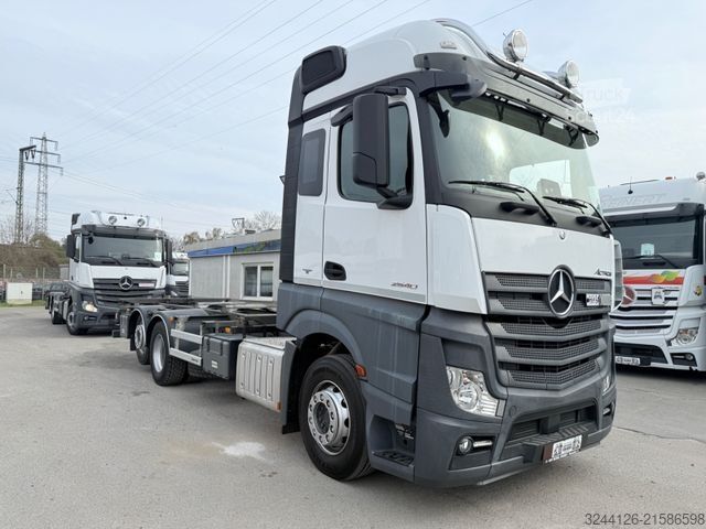 Vaihtolavakuorma-auto MERCEDES-BENZ School-Truck/Fahrschule/Actros2540/ExBW/6x2/76TK