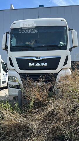 Tracteur routier standard MAN TGX 18.460