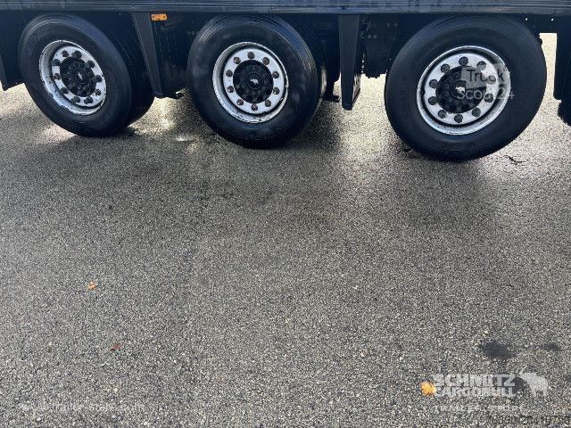 Öppen semitrailer med kapell Schmitz Cargobull Semitrailer Curtainsider Mega