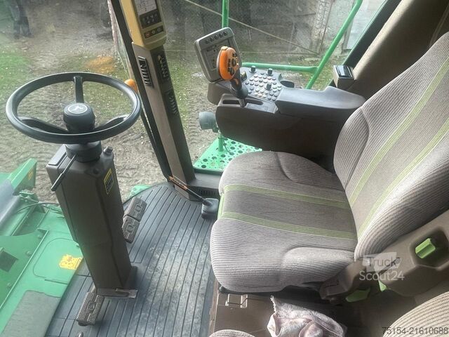 Maaidorser John Deere W 540 C