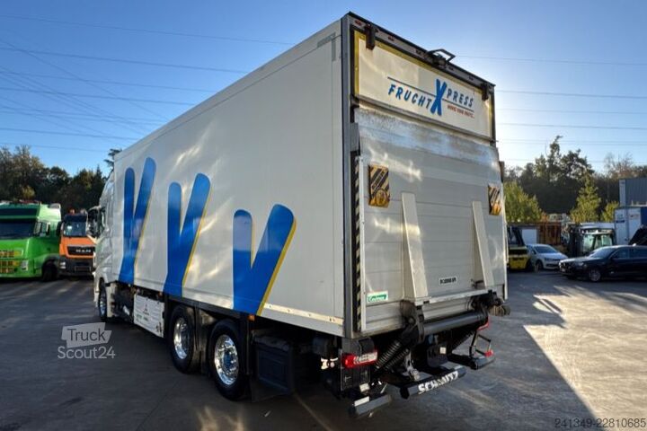 Jäähdytysrekka VOLVO FH-460 6x2 Mitsubishi Frigo