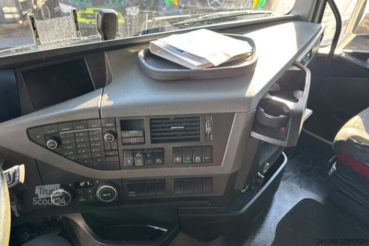 Jäähdytysrekka VOLVO FH-460 6x2 Mitsubishi Frigo