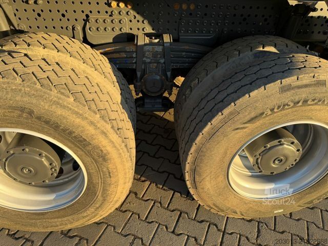 Tipper truck MERCEDES-BENZ AROCS 3345 6x6 Euro 6 Kipper mit Bordmatik