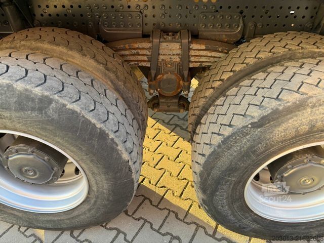 Tipper truck MERCEDES-BENZ AROCS 3345 6x6 Euro 6 Kipper mit Bordmatik