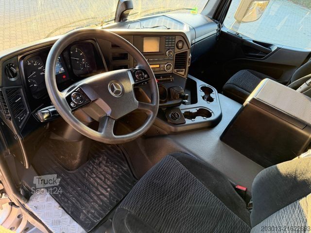 Three-sided tipper truck MERCEDES-BENZ AROCS 3345 6x6 Euro 6 Kipper mit Bordmatik