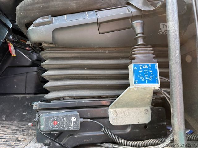 Standard tractor unit MERCEDES-BENZ AROCS 3342 6x4 SZM - Kipphyd. Euro 6