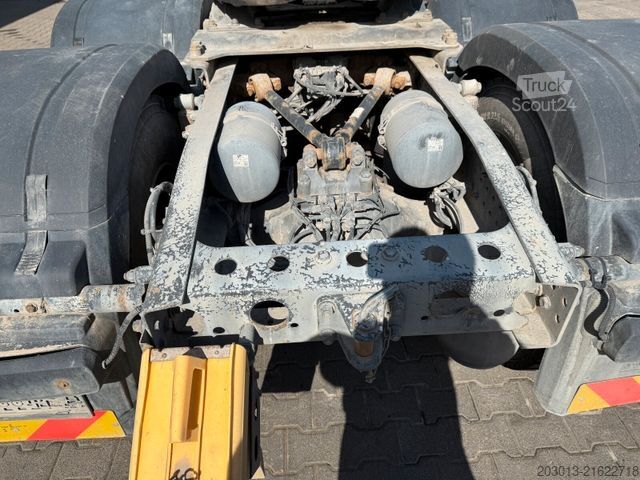 Standard tractor unit MERCEDES-BENZ AROCS 3342 6x4 SZM - Kipphyd. Euro 6