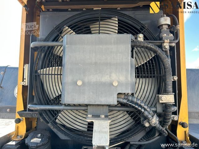 Chargeuse sur pneus KOMATSU WA 320PZ-6/Klima/ZSA/Schaufel/SW