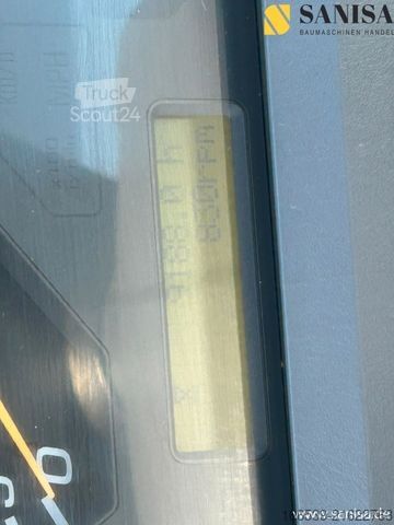 Chargeuse sur pneus KOMATSU WA 320PZ-6/Klima/ZSA/Schaufel/SW