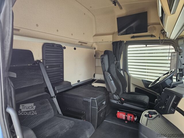 Standartinis-SZM Mercedes-Benz 3353 8x4 / FASSI 71  T/M + JIB / CRANE / KRAN
