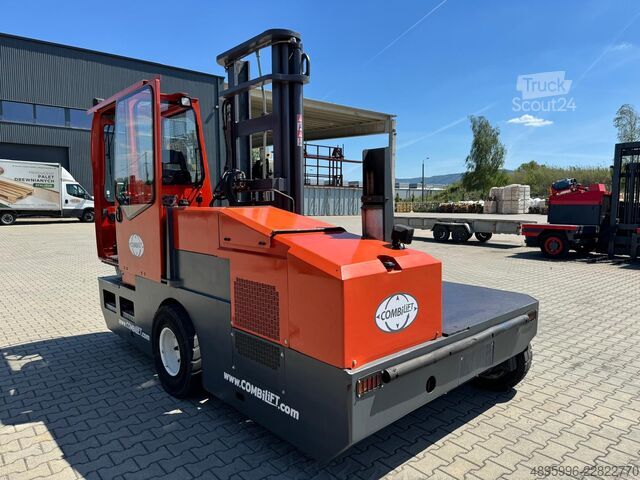 Empilhadeira lateral Combilift C5000SL // Mast with free lift