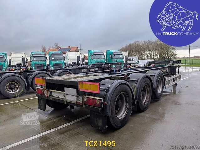 Transport de conteneurs Turbos Hoet Tank chassis Gooseneck