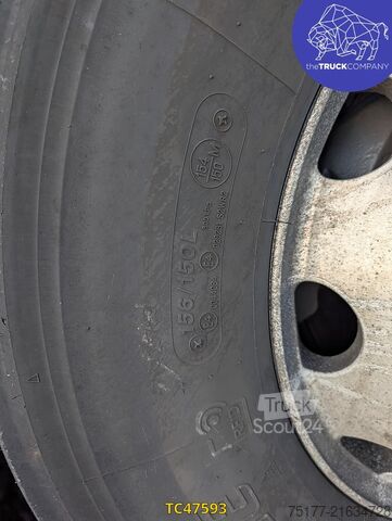 Standaard-SZM Iveco S-Way 480