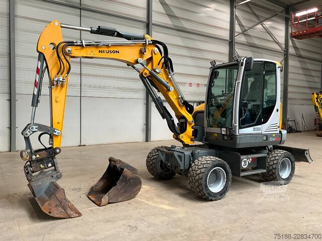 Колесный экскаватор Neuson EW 65 powertilt