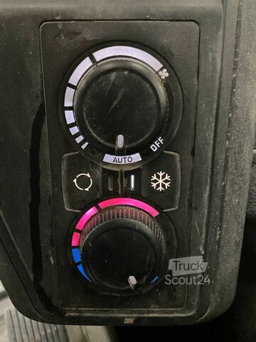 Колесный экскаватор Neuson EW 65 powertilt