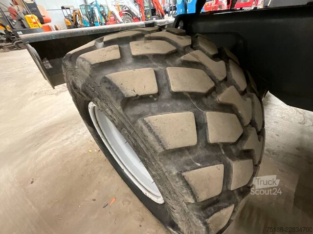 Колесный экскаватор Neuson EW 65 powertilt