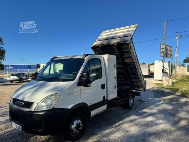 Furgón volquete Iveco Daily 35C12