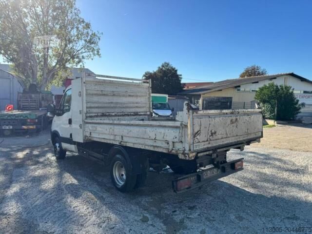 Furgón volquete Iveco Daily 35C12