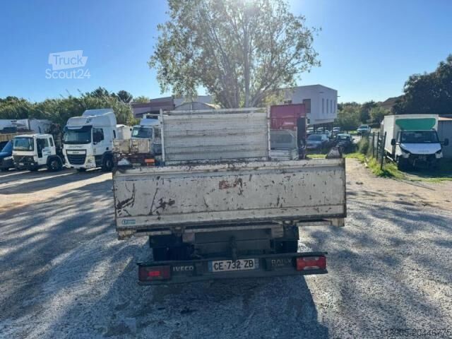 Furgón volquete Iveco Daily 35C12