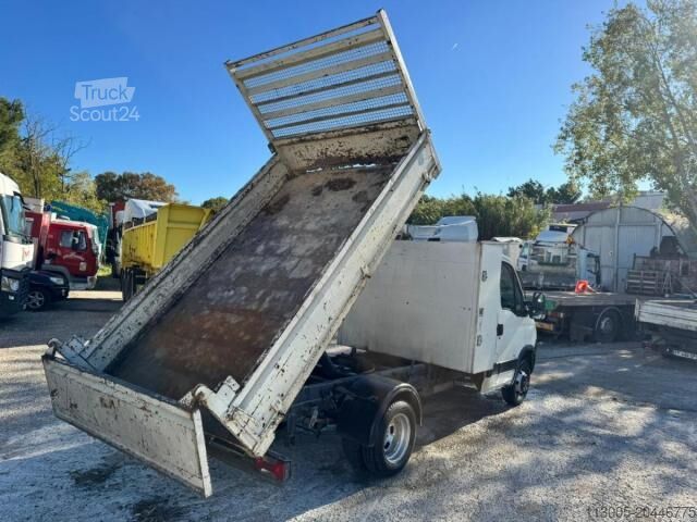 Furgón volquete Iveco Daily 35C12