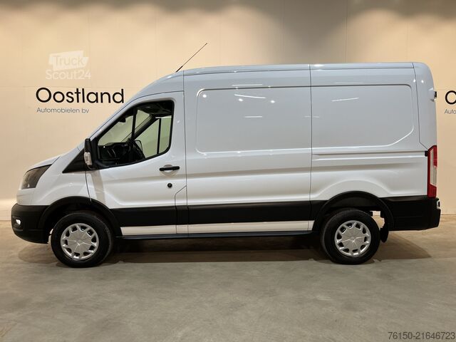 Fourgon tôlé Ford E-Transit 390 (3500 kg) L2H2 Trend 68 kWh / 100...