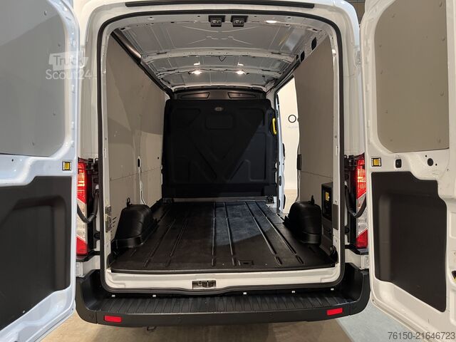 Fourgon tôlé Ford E-Transit 390 (3500 kg) L2H2 Trend 68 kWh / 100...