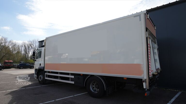 Valise DAF CF 230 closed box truck