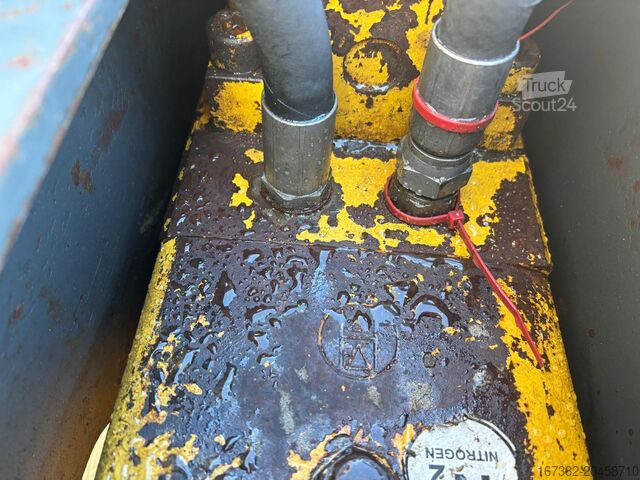 Breekhamer Hammer Mustang HM1000 CW40