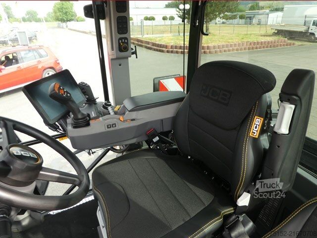 Tractores JCB Fastrac 4220 iCON, STUFE V