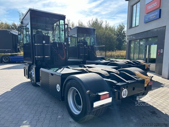 Dragbil Kamag Precision Tractor PT Terminal Tractor