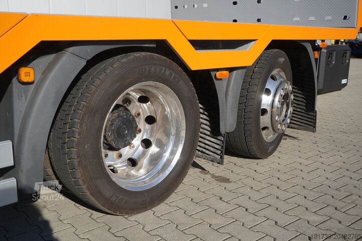 Camion-grue MAN TGX 26.500 6x2 E6 / NEW Tow truck bory