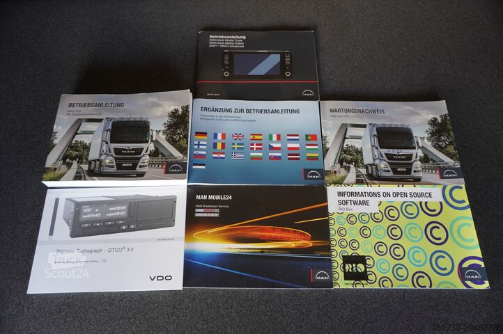 Camion-grue MAN TGX 26.500 6x2 E6 / NEW Tow truck bory