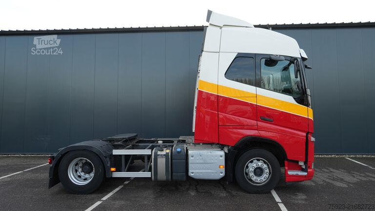 Standaard-SZM Volvo FH 420 LNG Globetrotter tractor unit