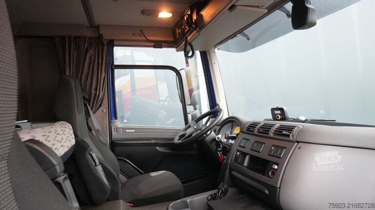 Standaard-SZM DAF CF 400 FT Tractor unit