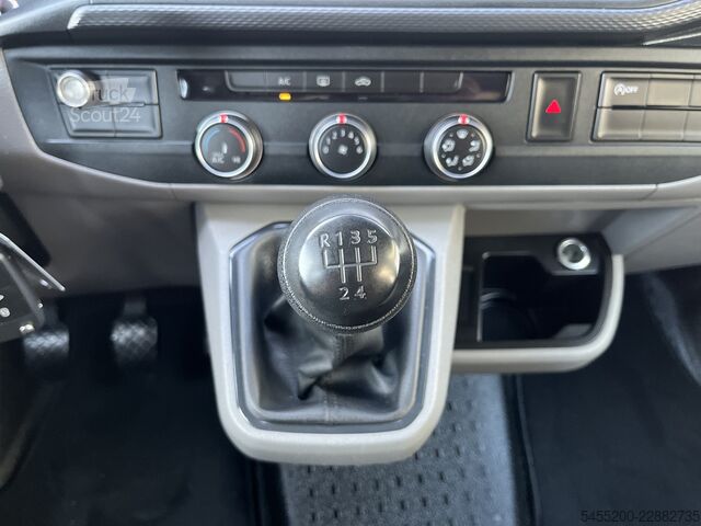 Kombi z wysokim dachem VW Transporter 2.0 TDI 90pk L1H1 DC Airco Trekhaak...