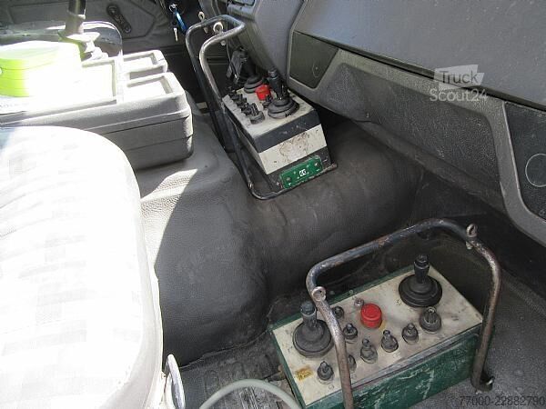 Betongpump Mercedes-Benz 1827  4x2