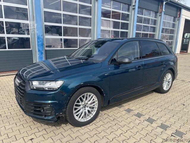 Pick-up AUDI SQ7 4.0 TDI quattro 7 Sitze Keramik Unfall vo li