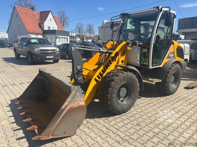 Carregadora de rodas LIEBHERR 506 C Radlader 4x4 Schaufel Schnellwechsler