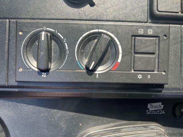 Carregadora de rodas LIEBHERR 506 C Radlader 4x4 Schaufel Schnellwechsler