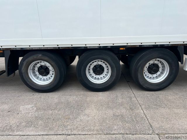 Semirimorchio furgonato KRONE SD * BPW * LIFTACHSE * 5 x VORHANDEN