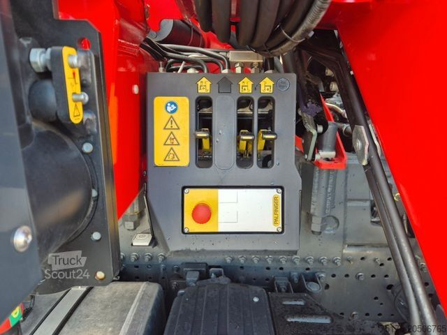 Tovornjak prekucnik IVECO AD200X46/P HR OFF Palfinger PK 12.501 Funk AHK